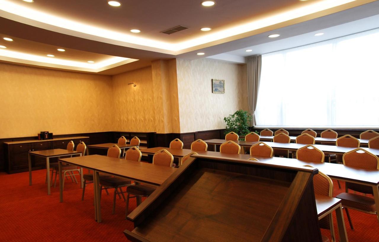 Hotel Lesana Stará Lesná 외부 사진