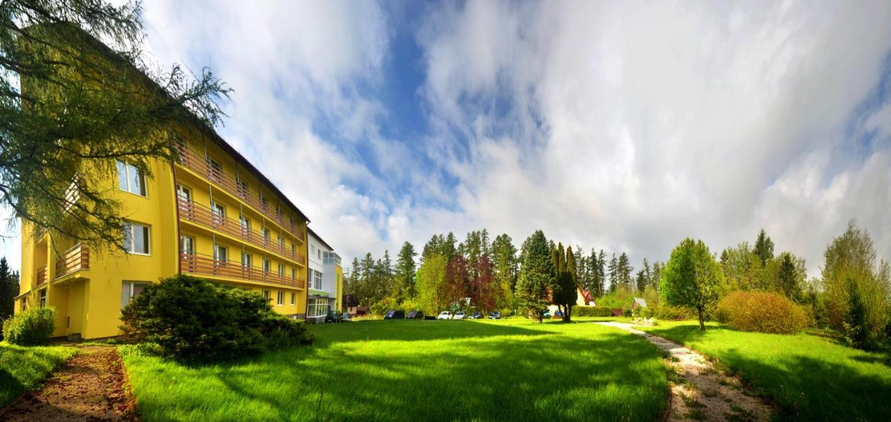 Hotel Lesana Stará Lesná 외부 사진