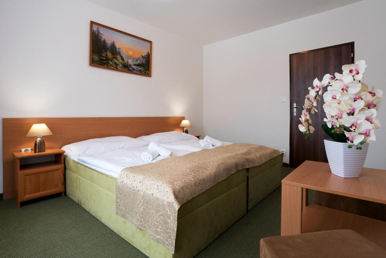 Hotel Lesana Stará Lesná 외부 사진